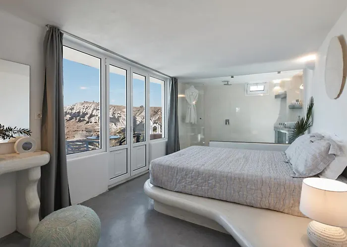 Hotel Of The Gods Cave