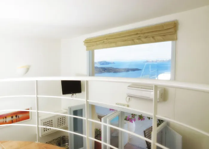 Of The Gods Cave Hotel Megalochori (Santorini)