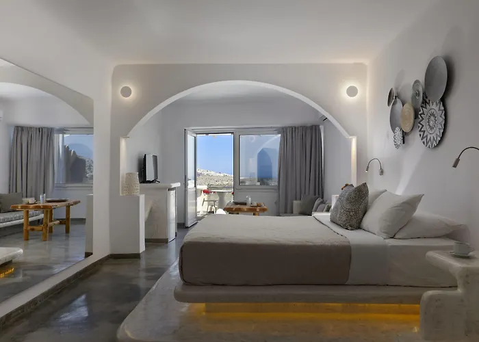 Hotel Of The Gods Cave