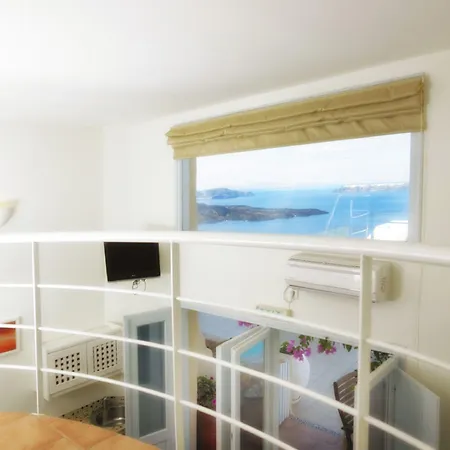 Of The Gods Cave Hotel Megalochori (Santorini)