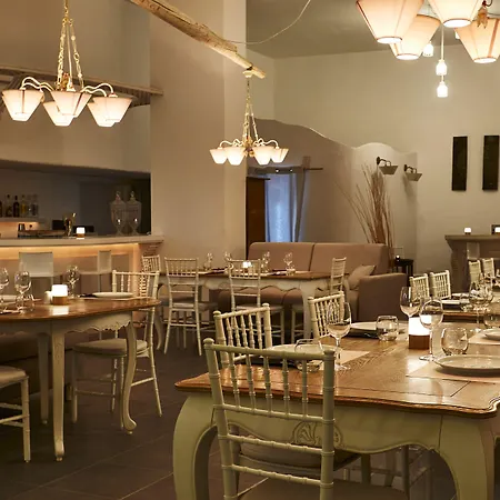 Hotel Of The Gods Cave Megalochori (Santorini)