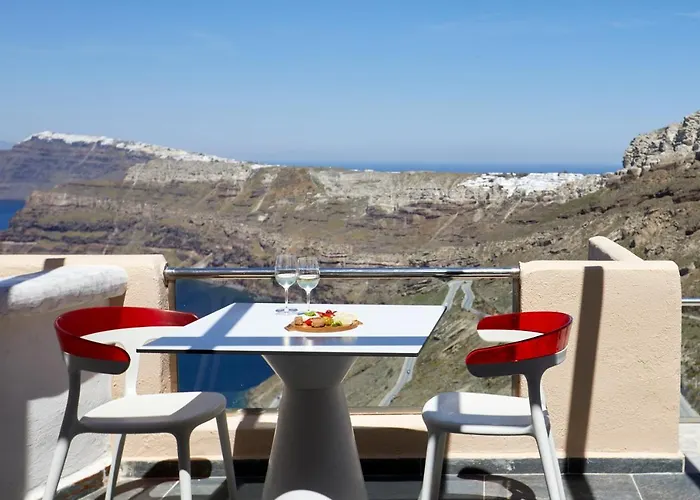 Hotel Of The Gods Cave