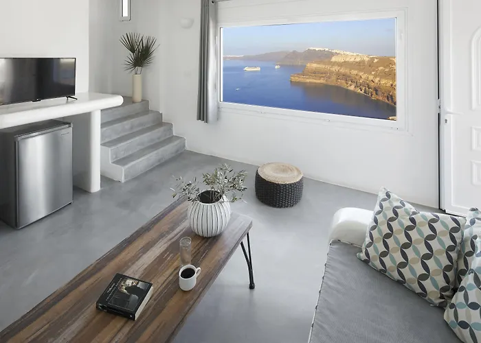 Hotel Of The Gods Cave Megalochori (Santorini)