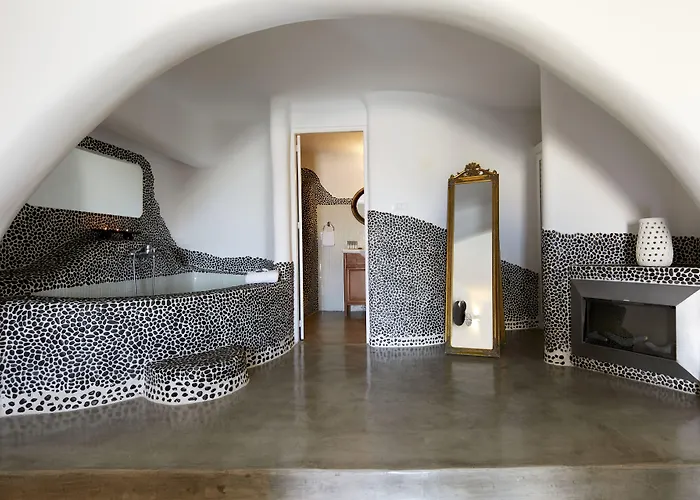 Of The Gods Cave Hotel