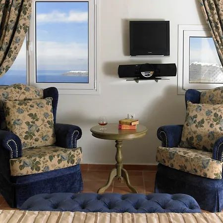 Of The Gods Cave Hotel Megalochori (Santorini)